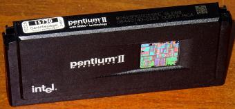Intel Pentium II 300 MHz Processor with MMX technology 80523PX300512PE sSpec: SL2W8 (Deschutes) 512kB L2-Cache Slot-1 Costa Rica 1998